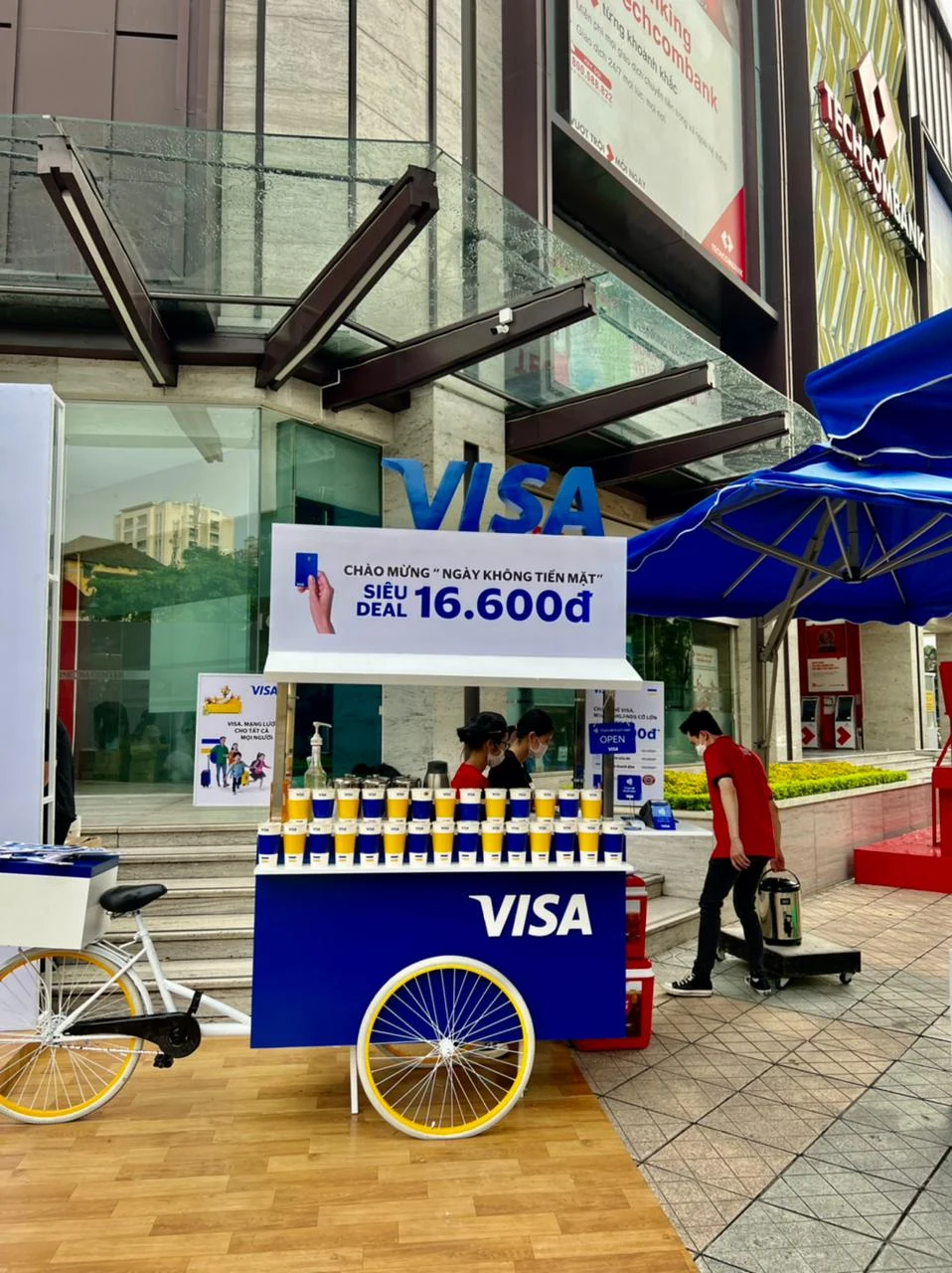 Quầy trải nghiệm mang nhận diện Visa